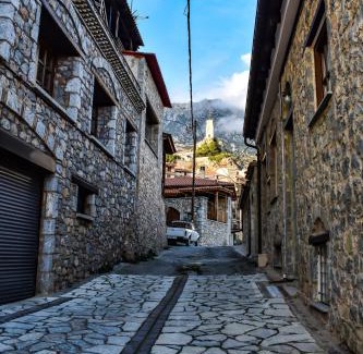 Arachova House | Dio Studios