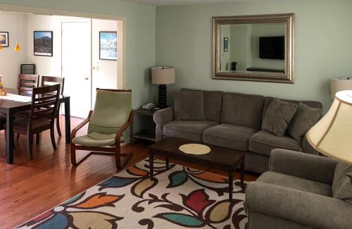 Mashpee House | Dip & Drift Retreat