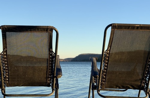 Lost Bridge Village Cabin | Direct Beaver Lakefront!!! Steps to Waterfront Amenities! Location! Location!