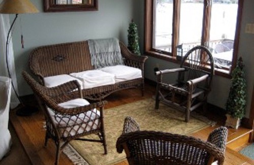 Lakeside House | Direct Lakefront, Bantam Lake, Private Deer Island