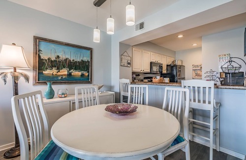 Oceanmarsh Subdivision Condo | Direct Ocean View! M Building Pool and Ocean Views