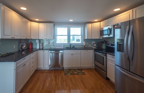 North Truro Condo | Direct Ocean Front Oasis - SLEEPS 6! VERY SPACIOUS! 25x30 ft EXCLUSIVE USE DECK