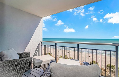 Downtown Myrtle Beach Condo | Direct Ocean Front Suite in Myrtle Beach. Newly Renovated and Centrally Located!