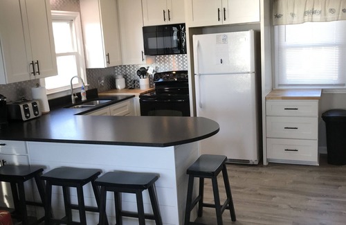 Wilmington Beach Cottage | Direct Oceanfront 3 bedroom rustic beach cottage. Great beach memories!