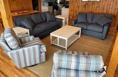 Southern Coast House | Direct Oceanfront/Beachfront Home in Saco, ME. Family Retreat sleeps 19