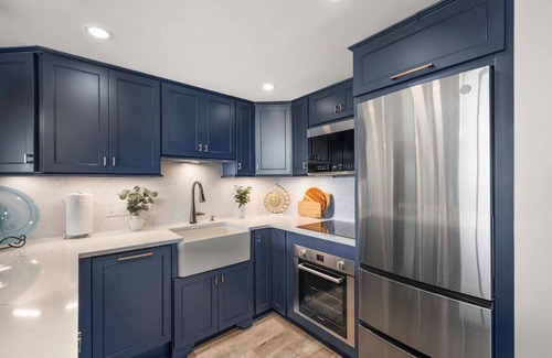 North Ocean City Apartment | Direct Oceanfront Condo at Sandy Square
