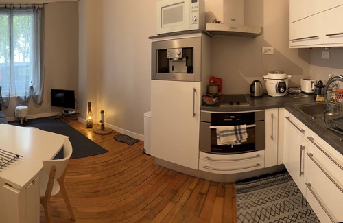 Downtown Apartment | Direct port, sea view