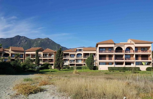Moriani-Plage Apartment | Direct view of the sea at 100m. Studio in residence. Ideal families