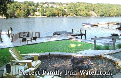 New Milford House | Direct Waterfront on Candlewood Lake, 2 Private Docks, 5 Bedrooms, Sleeps 10