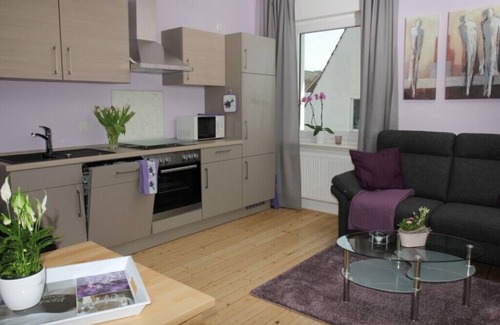 Bad Salzuflen Apartment | directly at the park in Talstr .; Beginning of 2013, renovated, very modern