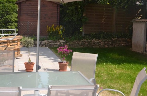 Bad Salzuflen Apartment | directly at the park in Talstr .; Beginning of 2013, renovated, very modern