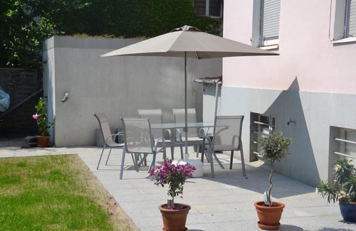 Bad Salzuflen Apartment | directly at the park in Talstr .; Beginning of 2013, renovated, very modern