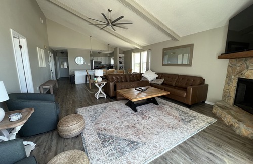 Southpointe House | Directly On Fort Morgan Beach! 4 BR 2 Bath Home