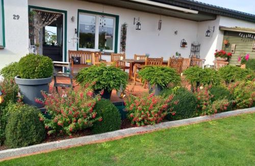 Hohenkirchen House | direkt am Wasser "Küstenperle"mit Meerblick und Sauna