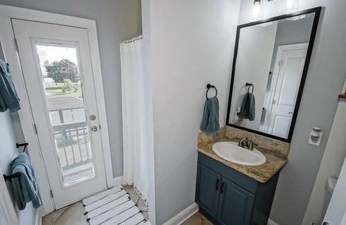 New Orleans East Area Bed & Breakfast | Dirty South Bayou Bed & Breakfast - Only 25 min from downtown NOLA