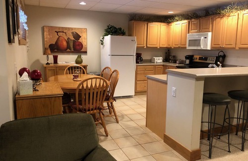 Boyne Falls Condo | Disciples Ridge @ Boyne Mt. Steps From Slopes, 1 Bedroom Lower Unit