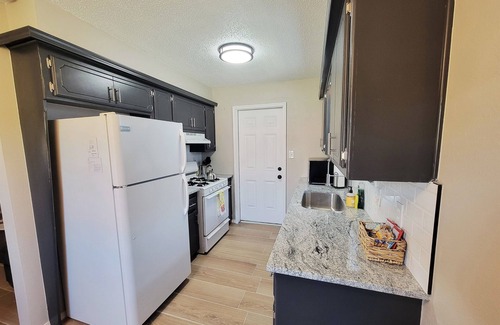 Norman House | DiscO-homa, Hot tub, Arcade 1.5 mile to OU stadium