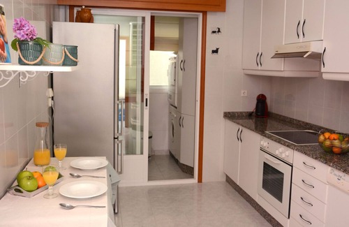 Sanxenxo Apartment | Disconnectsengalicia Mantela, marina views, 20m beach
