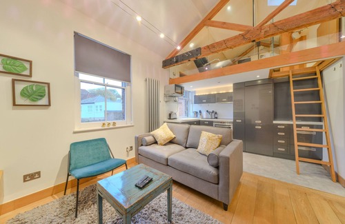 St Albans Apartment | Discount|Relocation|WiFi|Sleeps3