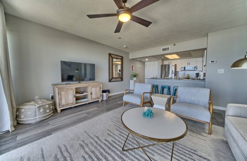 Long Beach Condo | Discounted Rates! Free Beach Chair Service~Tower 2-105 Long Beach Resort