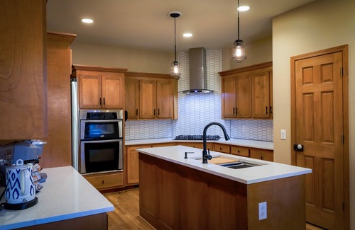 Big Canoe House | Discover family fun and serenity at Big Canoe resort!