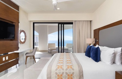 San Jose del Cabo Resort | Discover La Valencia-a modern oceanfront getaway resort in the new Cabo
