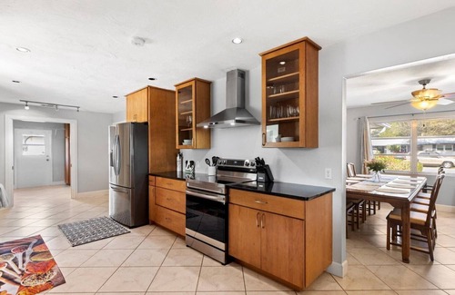 South Gate Ridge House | Discover of Sarasota-Relax & Unwind Beautiful Home