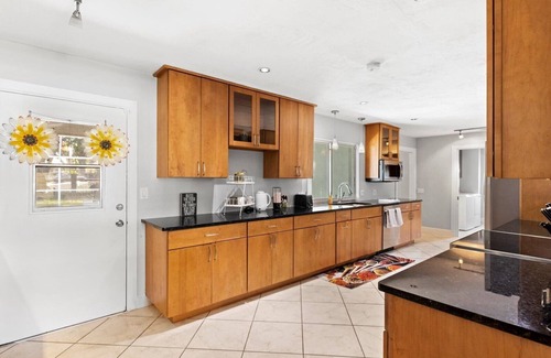 South Gate Ridge House | Discover of Sarasota-Relax & Unwind Beautiful Home