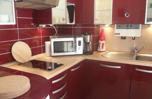 Bonne-Nouvelle Apartment | Discover Paris center on foot