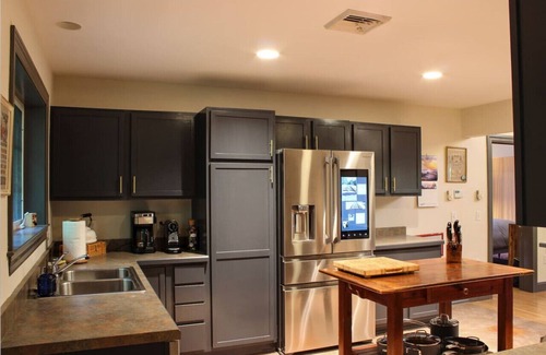 Palenville House | Discover Secluded 3 Acre Private Cabin in Catskills!