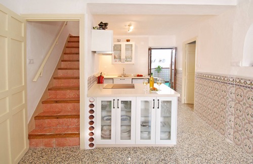 Periana House | Discover the authentic Andalusian life from this cozy little house in Periana.