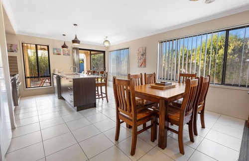 Paynesville House | Discover the balance of convenience and tranquility at Shiloh House