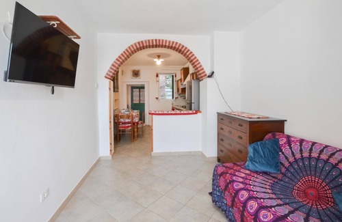 Bonassola Apartment | Discover the beauty of the province of La Spezia during a stay in this vacation apartment.