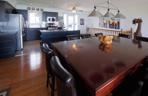 Bluewater Cottage | Discover the ultimate lakeside escape at Dundrillin