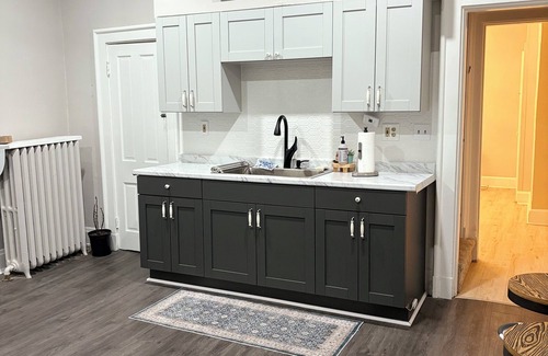Cincinnati House | Discover Your Urban Retreat- Beautiful 3-Bedroom Home in Cincinnati