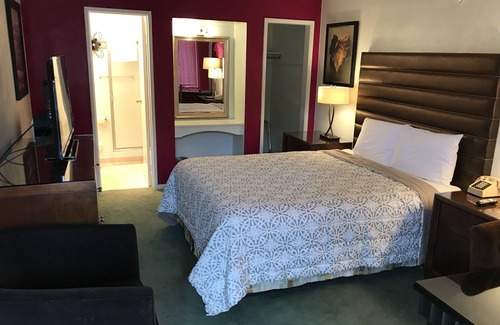 Grants Pass Hotel | Discovery Inn