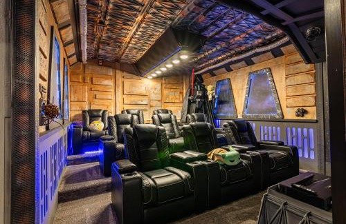 Florida Central Atlantic Coast House | Disney Dream House com 12 Themed Bedrooms 5851