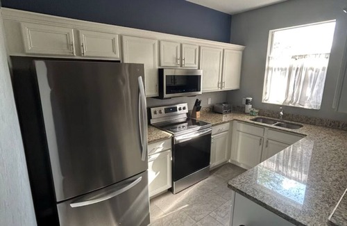 Davenport House | Disney getaway Fl Home