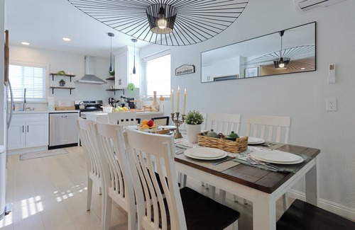 Southwest Anaheim House | Disney Magic Spacious Sanctuary