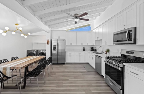 Southwest Anaheim House | Disney Themed 4-bedroom house w/pool ~10 min away from Disneyland