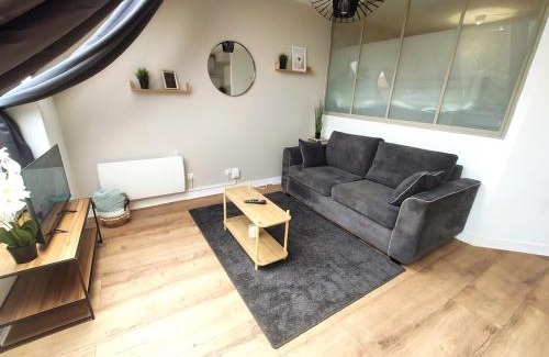 Chelles Apartment | DisneyLand - Paris 20 min - Parking - 6 personnes