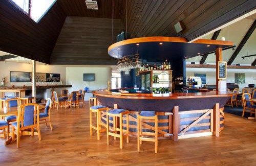 Omarama Hotel | Distinction Heritage Gateway Hotel