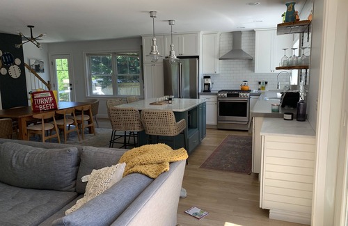 Montauk House | DITCH PLAINS HOUSE (sleeps 10)