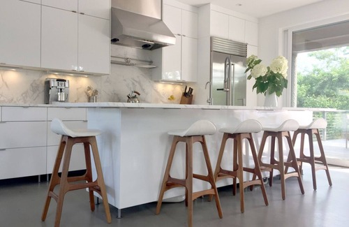 Montauk House | Ditch Plains Perfection- Walk to Beach