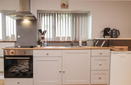 Tonbridge Cottage | Ditsys Den