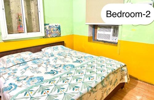 Mathura House | Divine Stay- Facing Krishna Janambhoomi Temple- Spacious 2Room Private HomeStay- All Facilities From Transport To Food- Sleeps 2-6