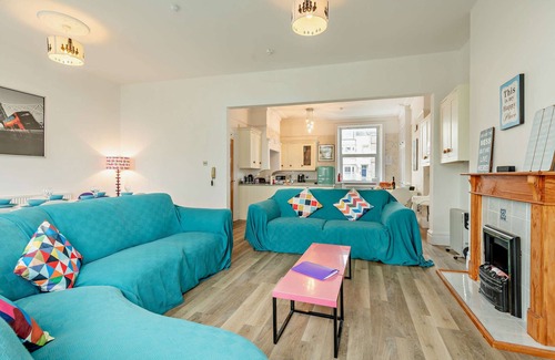 Swanage House | Dizzy Heights Spacious Swanage Townhouse & Views Sleeps 10