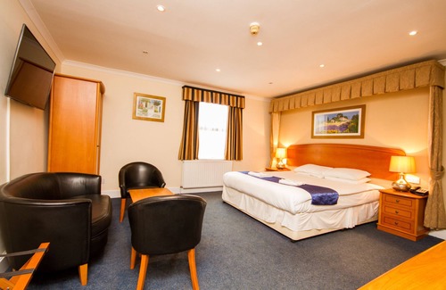 Old Trafford Hotel | DJ Suites The Element