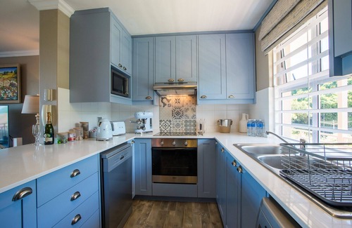 Scott Estate Villa | dk villas 1 Harbour View Hout Bay