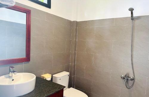 Cam Chau House | Do River Homestay